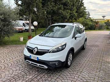 Renault Scenic Scénic XMod Cross 1.5 dCi 110CV Sta