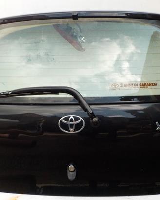 baule Yaris 2009 nero