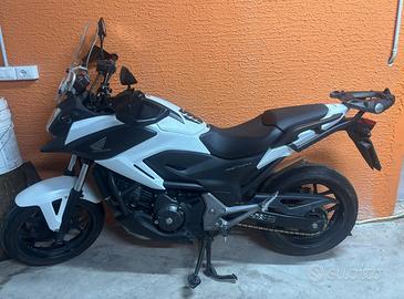 Honda NC 750 X DCT (2015)