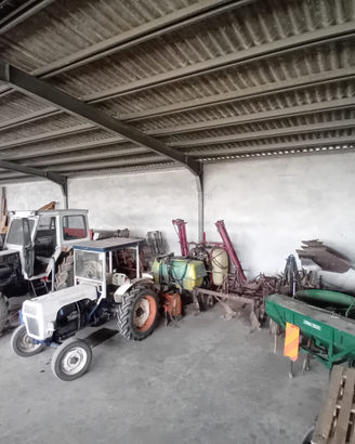 Attrezzi agricoli