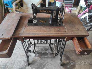 macchina da cucire NECCHI