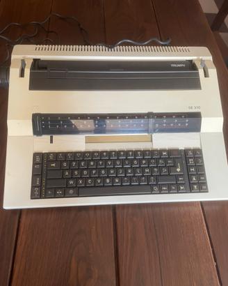 Macchina da scrivere elettronica