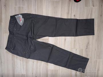 Pantalone estivo