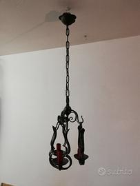 Lampadario in ferro battuto a 3 luci