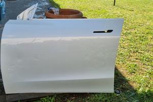Portiera anteriore sinistra tesla model y bianca