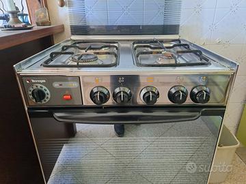 Cucina a gas Tecnogas 60x60 cm con forno elettrico