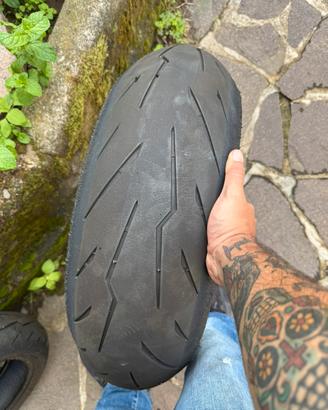 Pirelli diablo rosso 4 200/55 zr17 e 120/70 zr17