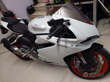 Ducati 959 2016