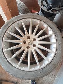 cerchioni con gomme alfa 147