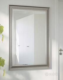 Specchio a cornice argento