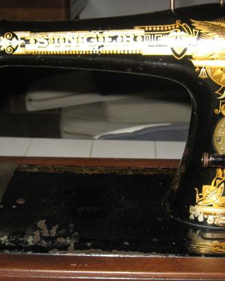 macchina da cucire Singer fine 800