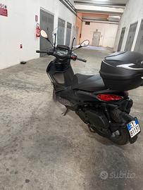 Bendesi poaggio beverly 400s