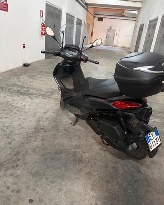 Bendesi poaggio beverly 400s