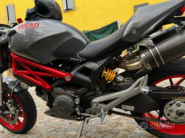 Ducati Monster 1100