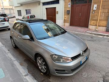 Volkswagen Golf 7 serie 2013 full optional