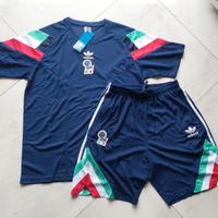 Maglia e pantaloncino Italia vintage adidas XL