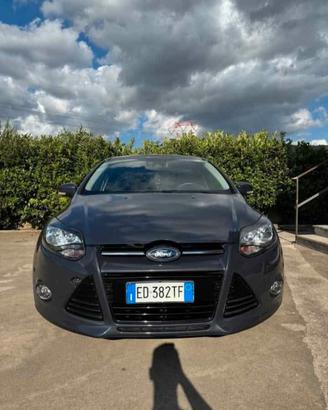 ford focus 2011 1.6 cc 115 cv
