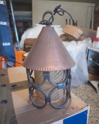 Lampada lanterna rame da giardino