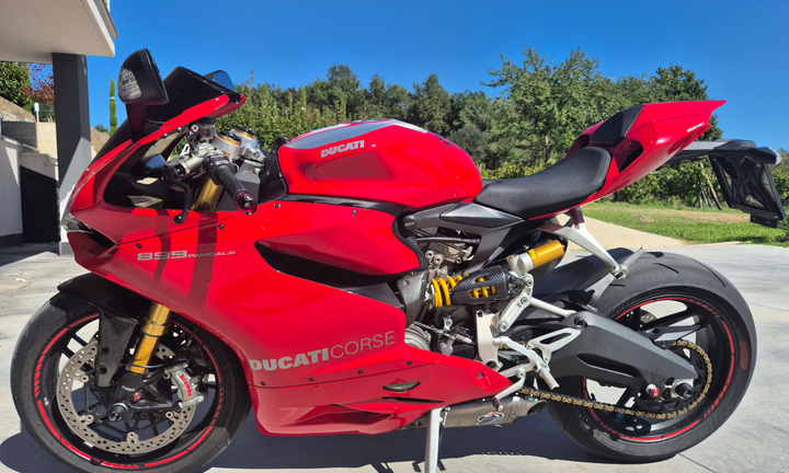 Ducati 899 panigale