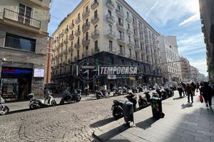 Appartamento a Napoli 5 locali