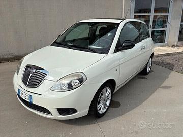 Lancia Ypsilon 1.3 MJT 16V 95 CV 5 porte S&S Plati