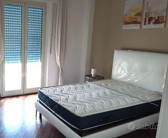 Letto 1 piazza e mezza con Rete/Testata/Materasso