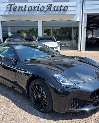 MASERATI GranTurismo V6 490 CV AWD Modena