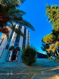 Loft da investimento arredato posto auto ascensore