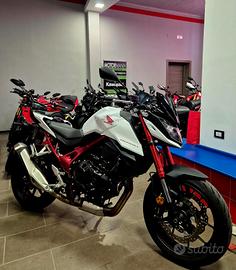 Honda Hornet 750 2024 KM 4000 UNIPRÒ