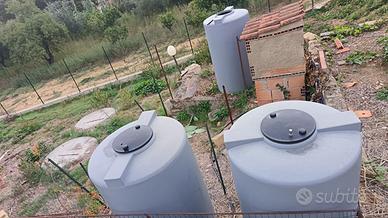 SERBATOI VASCHE RECIPIENTI IN PVC POLIETILENE
