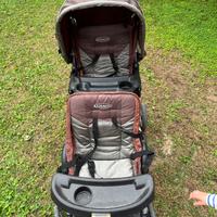 Passeggino gemellare graco