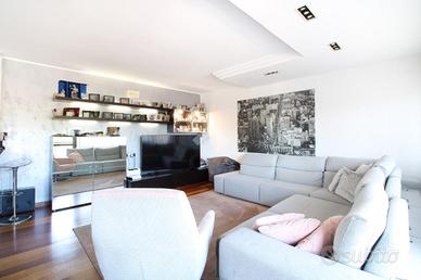 4 LOCALI A PORTO SANT'ELPIDIO