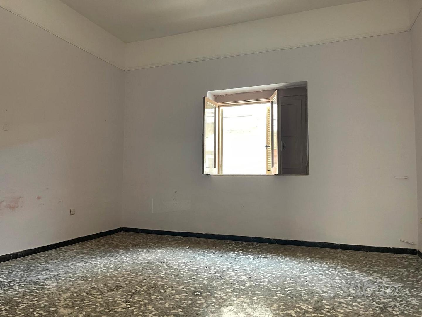 Apartment in Taranto, Talsano - Vista 3
