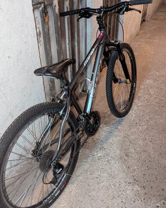 bici Da Bomb 26" da cross country 