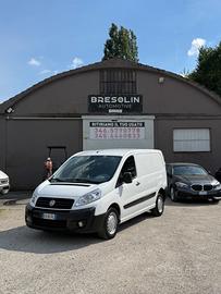 Autocarro Fiat scudo