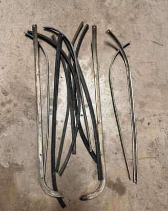 Serie strisce righini listelli pedana usate vespa