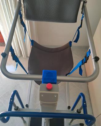 Sollevatore elettrico per disabili Moretti 135 kg