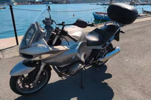 BMW R1200ST