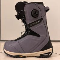 Scarpone da snowboard Nitro taglia 41