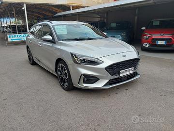 Ford Focus 1.5 120 CV SW ST-Line Super Accessoriat