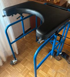 Deambulatore a tavolino