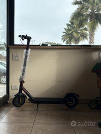 Monopattino elettrico NUOVO