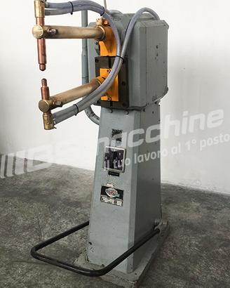 Puntatrice industriale Braccio Oscillante A Pedale