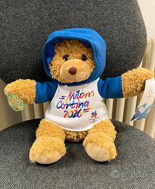 Orsetto con T-shirt di Milano Cortina 2026
