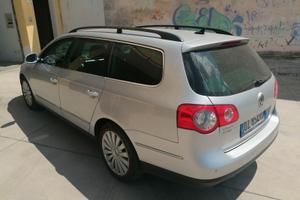 VOLKSWAGEN Passat 6ª serie - 2009