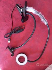 Luce led anulare per selfie tik tok instagram ecc