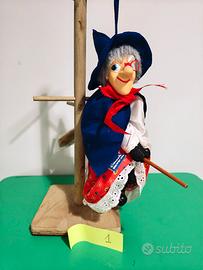 Befana Kinder cioccola serie 001 2004 