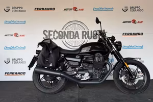 Moto Guzzi V7 STONE