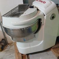 IMPASTATRICE