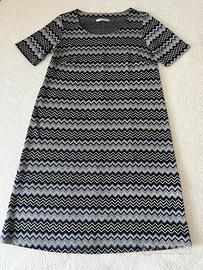 Abito lanacaprina con stampa simil missoni